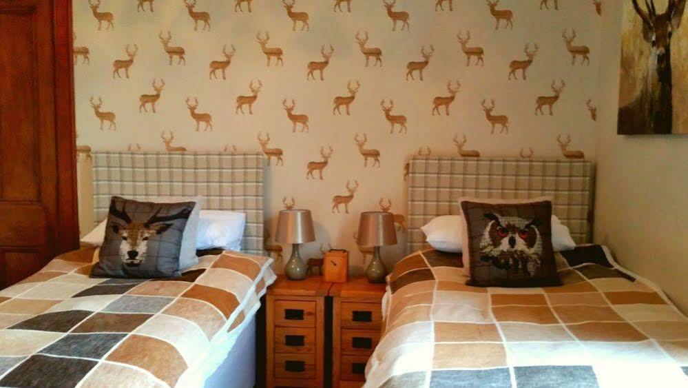 Grantown-on-Spey Strathallan Bed And Breakfast מראה חיצוני תמונה
